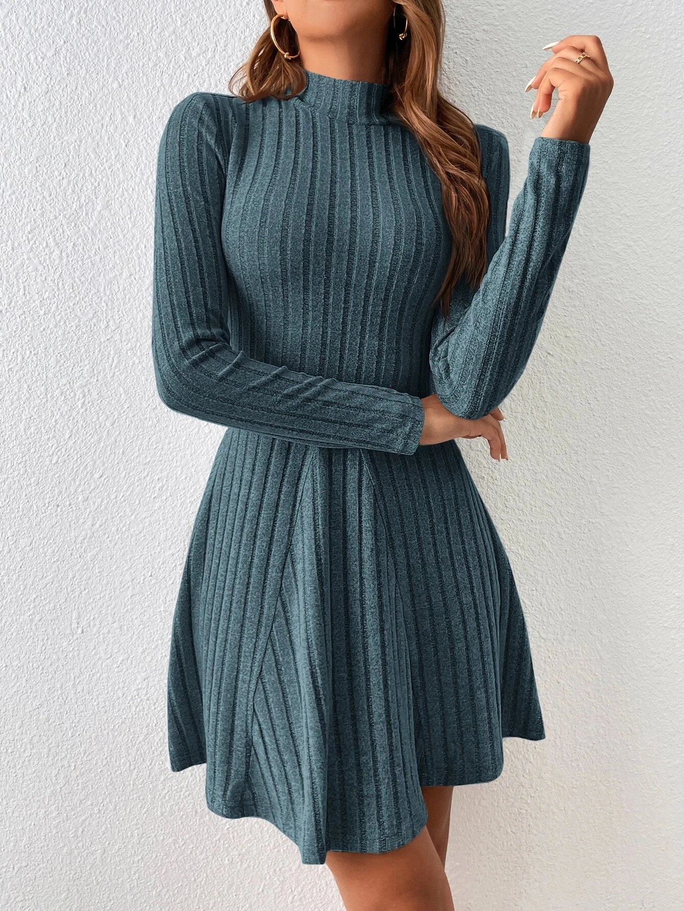 Mia Muse Damesjurken Herfst Winter Eenvoudig Effen Kleur Lange mouw Mock Neck A-lijn Hoog getailleerde flare zoom Casual korte jurken